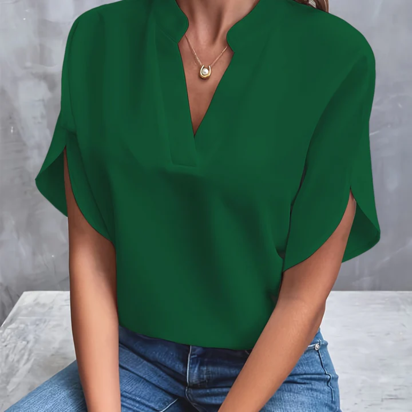 Raffinierte kurzärmelige Bluse für Frauen