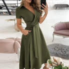 damen-elegante-wickelkleid-midi