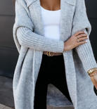 damen-grau-lange-strickjacke-mit-kapuze