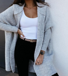 damen-grau-lange-strickjacke-mit-kapuze