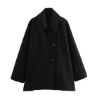 damen-schwarze-strickjacke-kurz